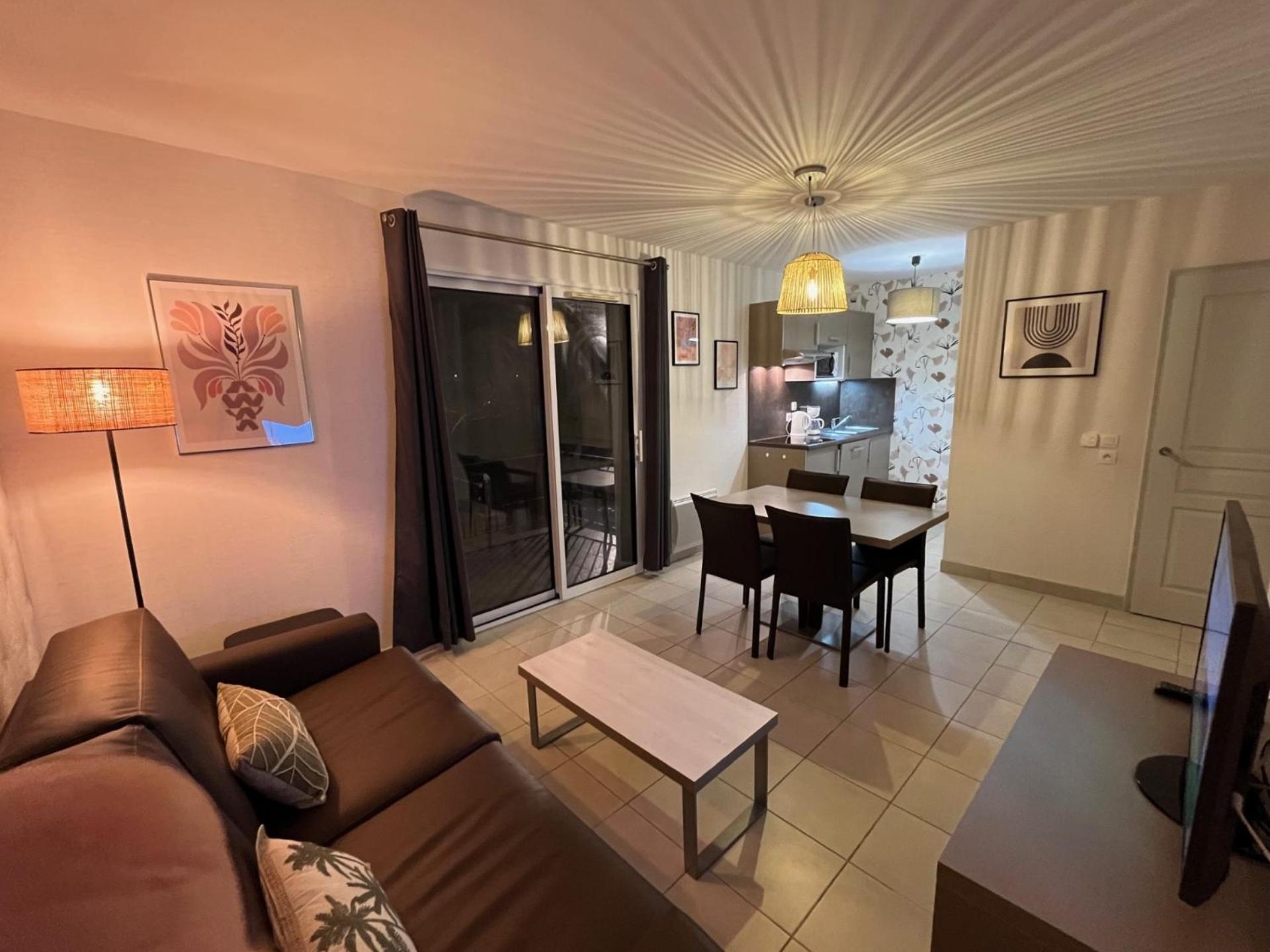Chez Elisa - Dans Residence 4 Etoiles A Concarneau Eksteriør billede